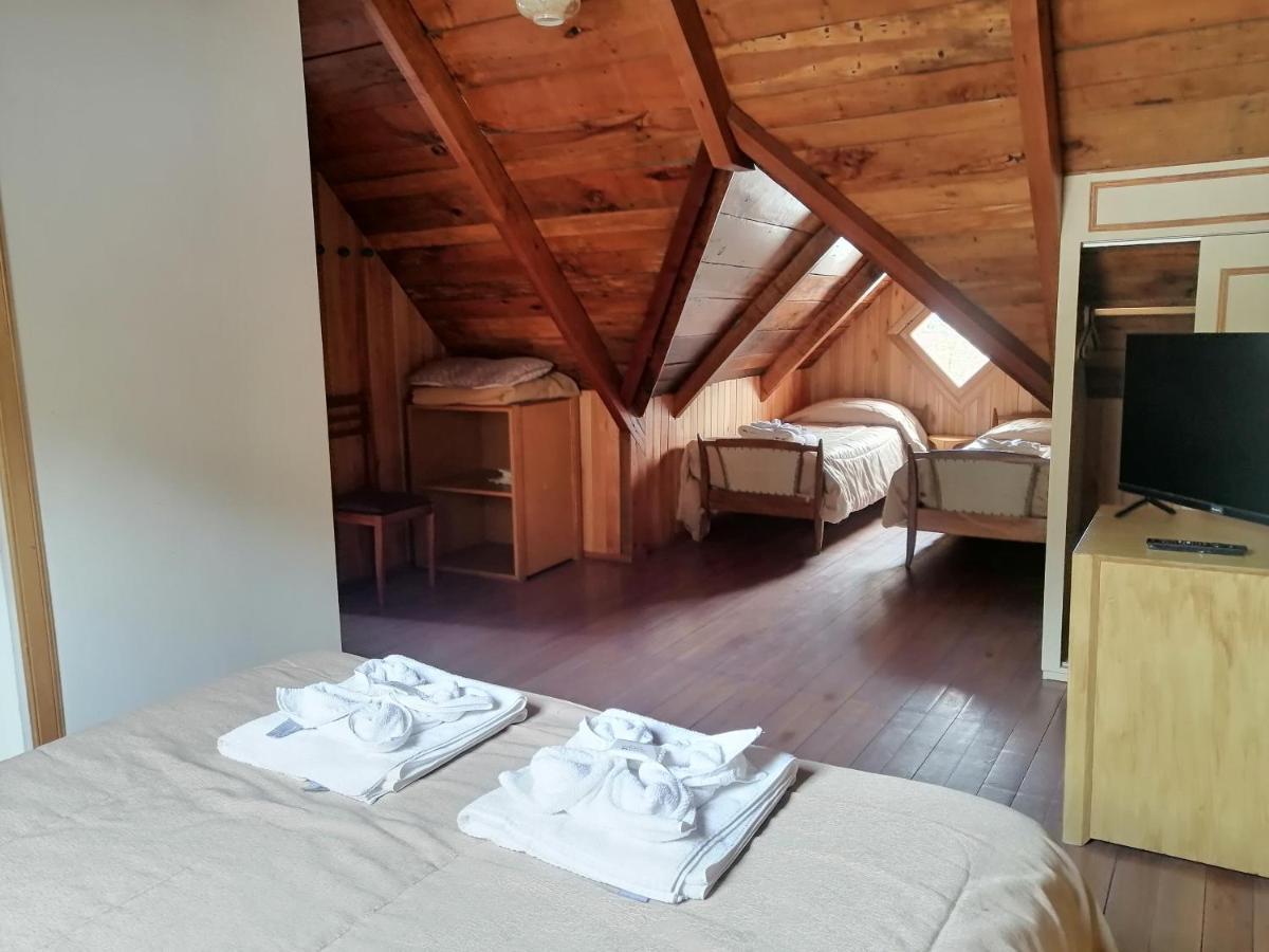 Wesley House Hosteria Boutique San Martin de los Andes Luaran gambar