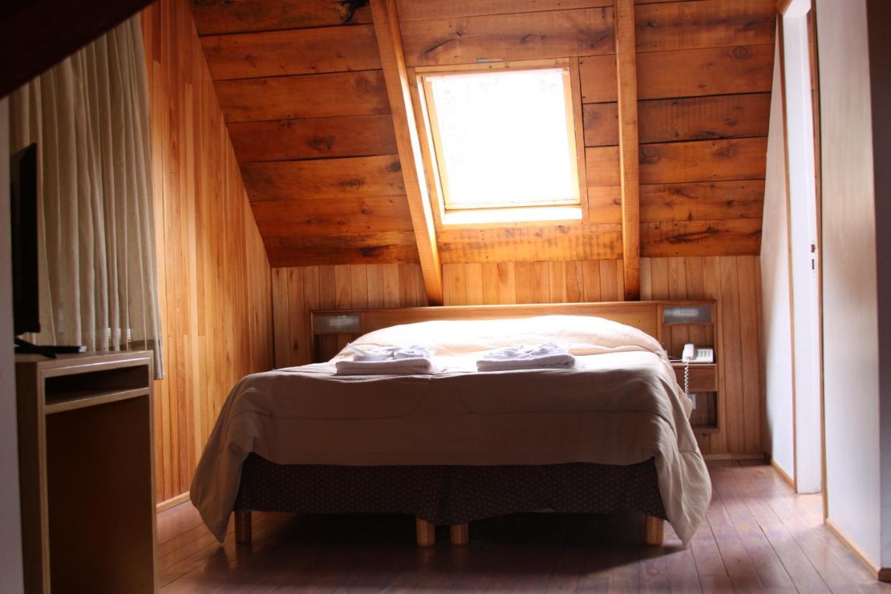 Wesley House Hosteria Boutique San Martin de los Andes Luaran gambar