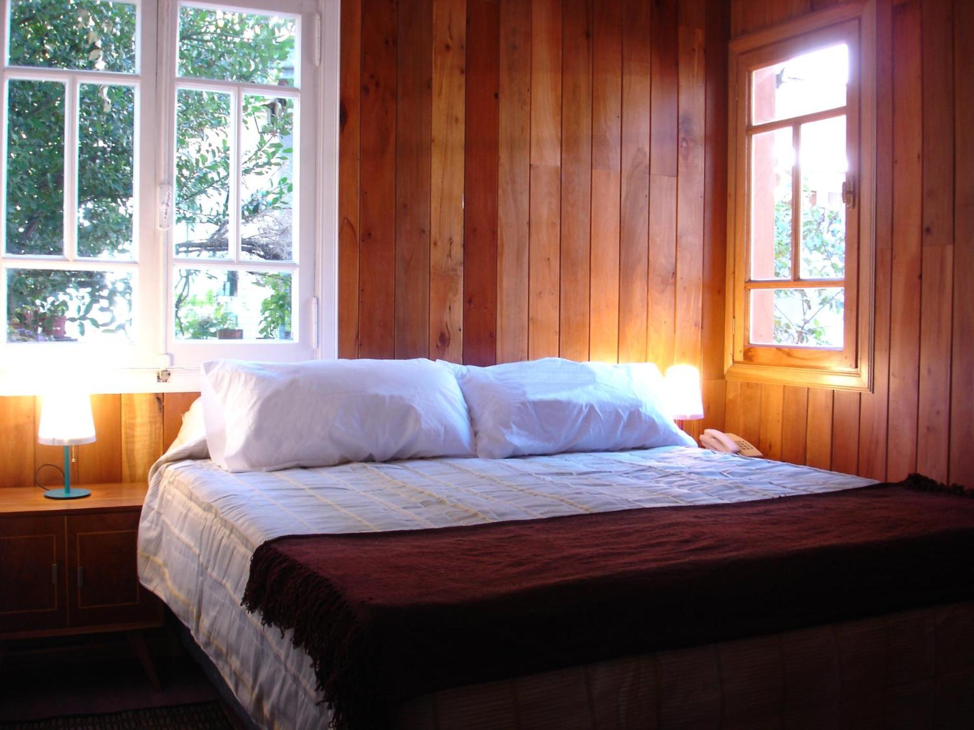 Wesley House Hosteria Boutique San Martin de los Andes Luaran gambar