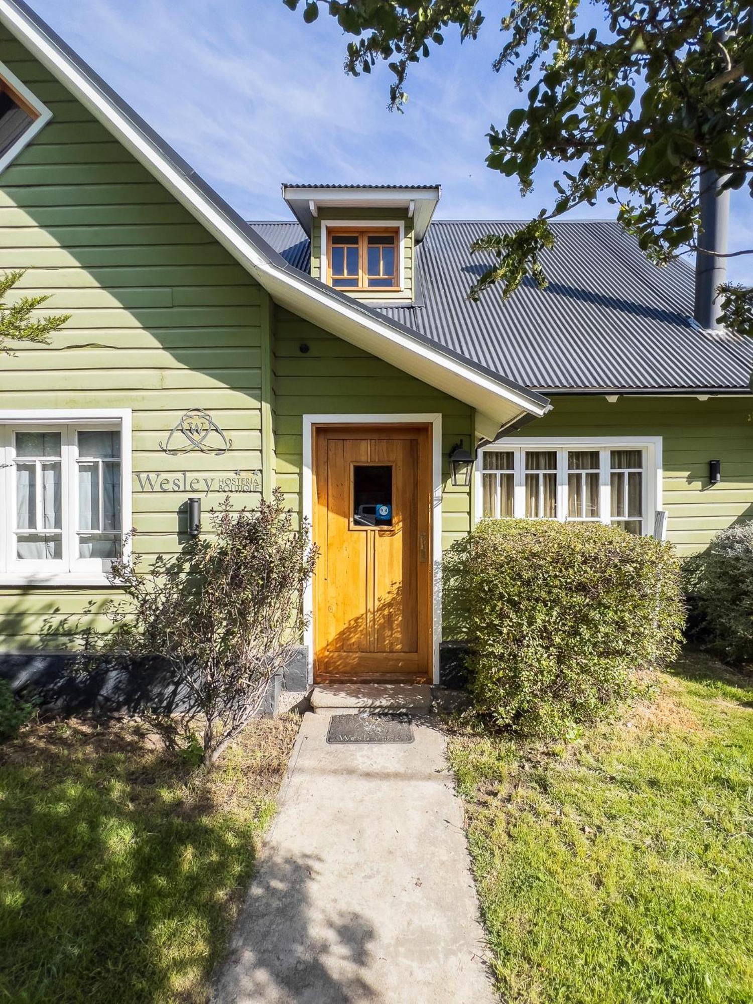 Wesley House Hosteria Boutique San Martin de los Andes Luaran gambar