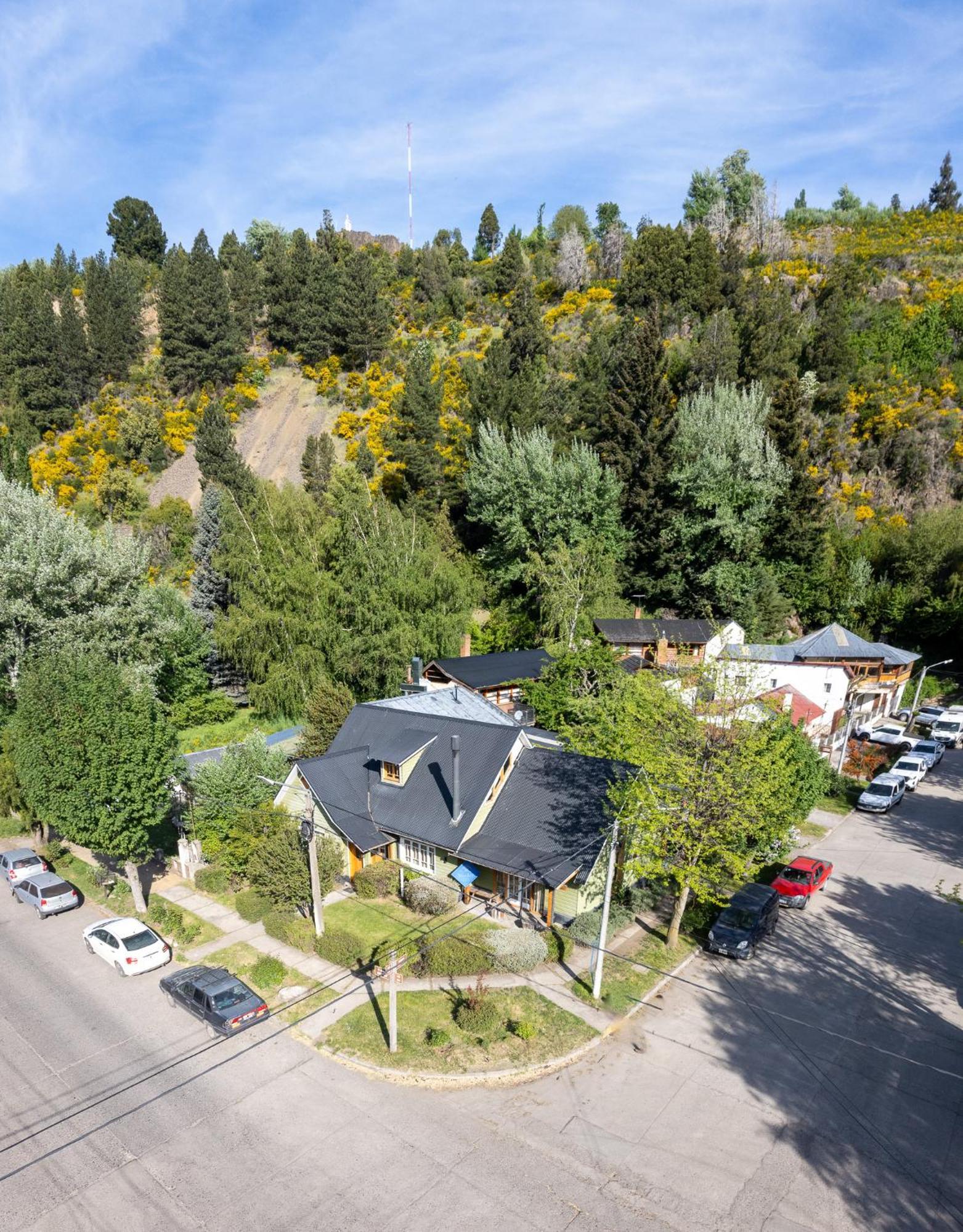 Wesley House Hosteria Boutique San Martin de los Andes Luaran gambar