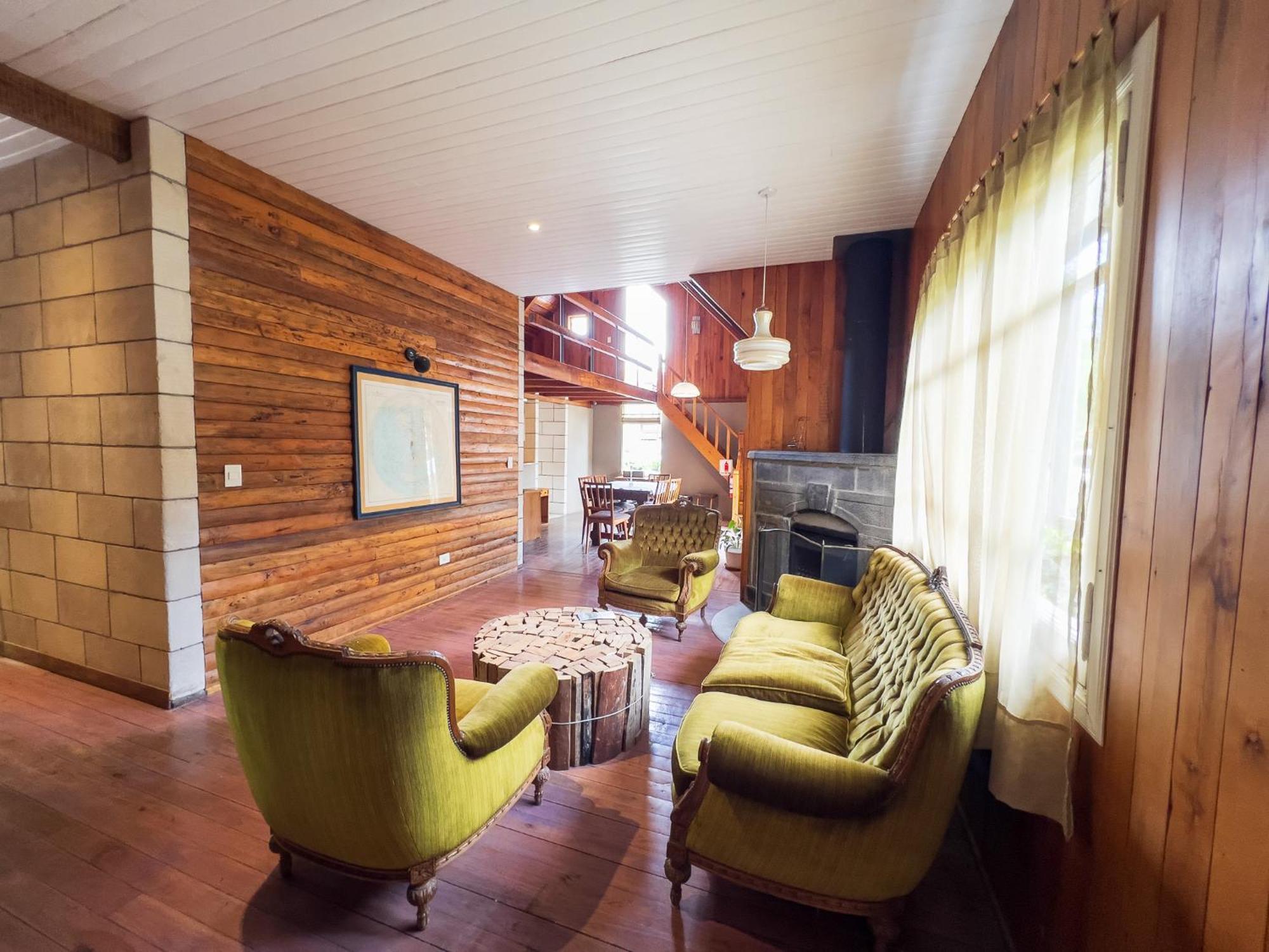 Wesley House Hosteria Boutique San Martin de los Andes Luaran gambar
