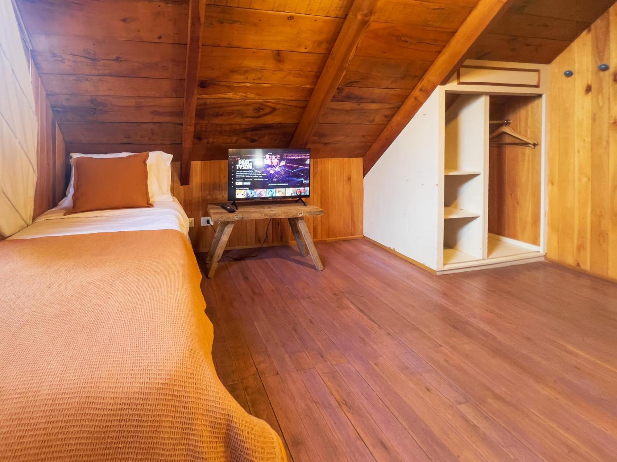 Wesley House Hosteria Boutique San Martin de los Andes Luaran gambar